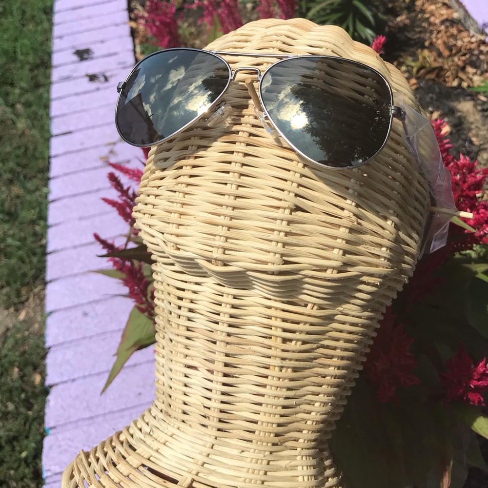 😎 ‘Satin LT Gunmetal’ Wire Aviators